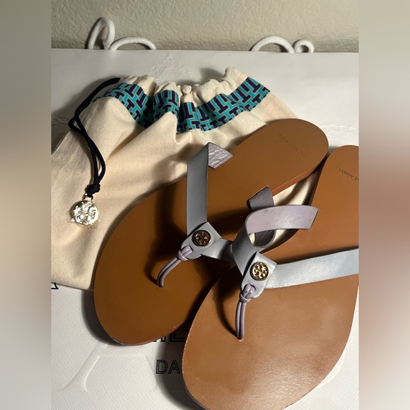 Tory Burch Sandals size 8 💙💜 with dust bag - Picture 1 of 6
